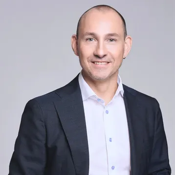 Dr. Stefan Belz